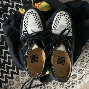 Women’s size 6.5 TUK Creepers